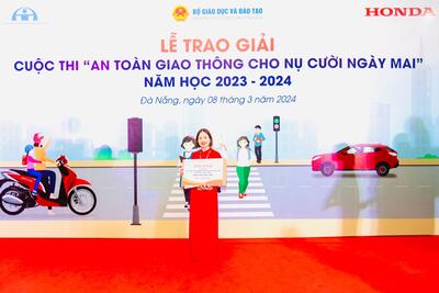 Cô giáo Phạm Thị Bích Thủy - Giáo viên trường THCS Phú Cường xuất sắc đạt giải Nhất cuộc thi "An toàn giao thông cho nụ cười ngày mai"